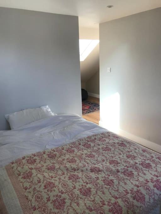 Elegant 3Bed Crouchend In Style With Roof Terrace Apartment London Ngoại thất bức ảnh